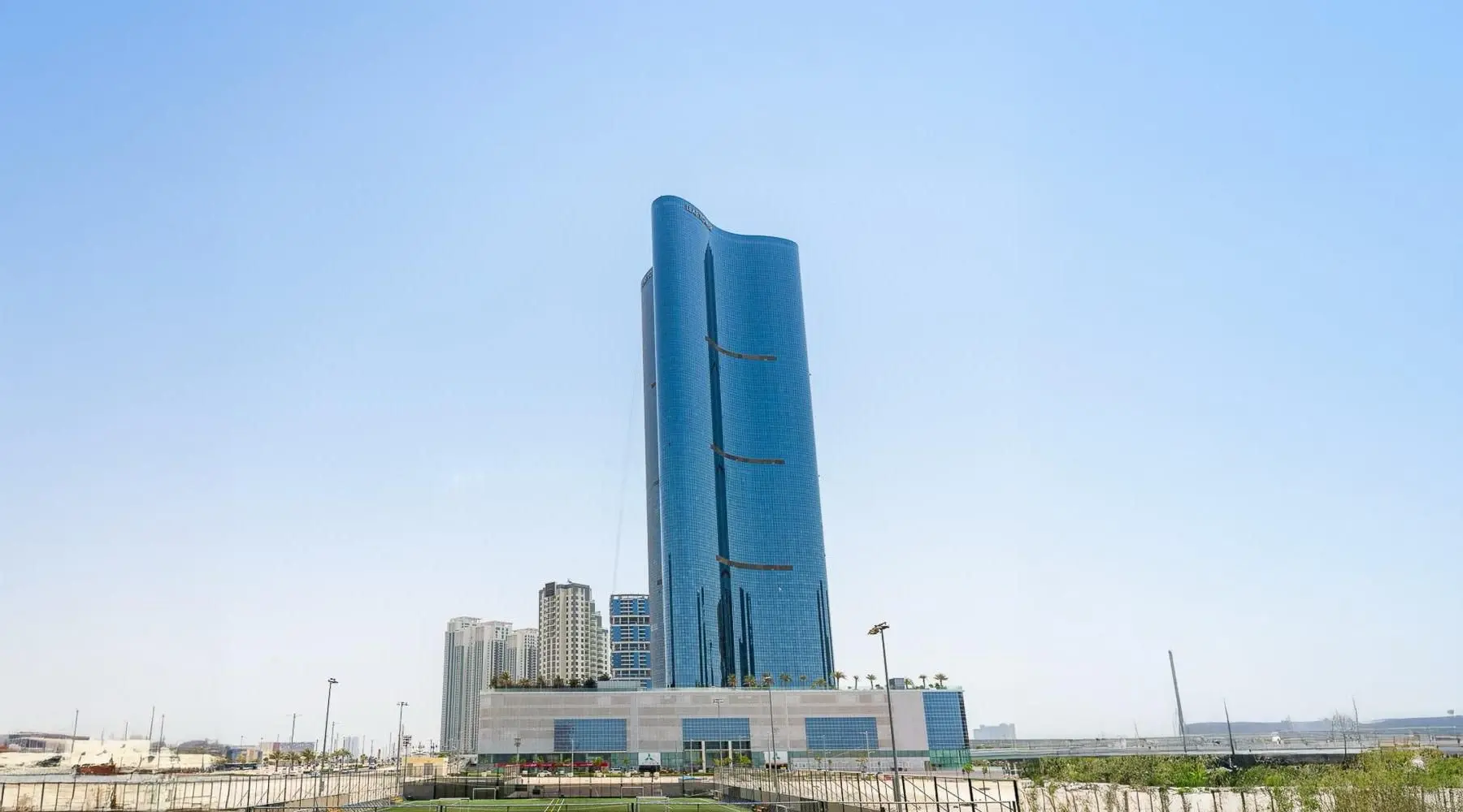 Leaf Tower Reem Island Abu Dhabi – Exterior view of 60-story luxury residential and commercial tower with panoramic waterfront views